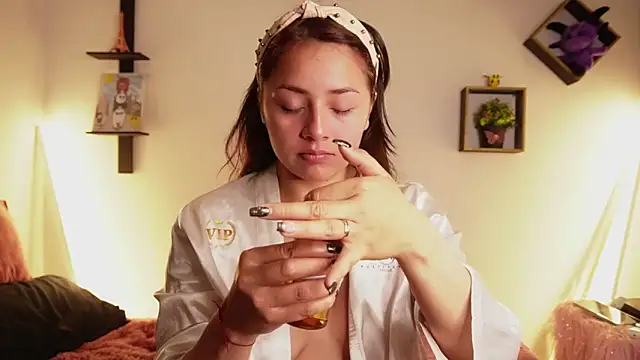 Sophy SmileSweet online show from 11-18-25, 11:58