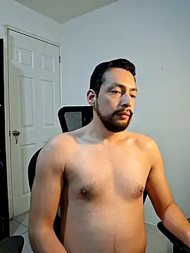 Andresarr93 online show from 11-24-25, 08:30