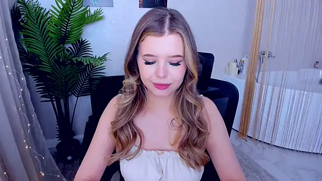 FollowLovee online show from 02-15-25, 06:12