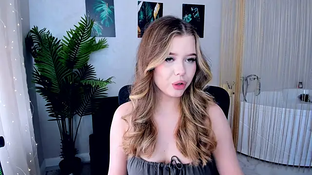 FollowLovee online show from 02-16-25, 11:38