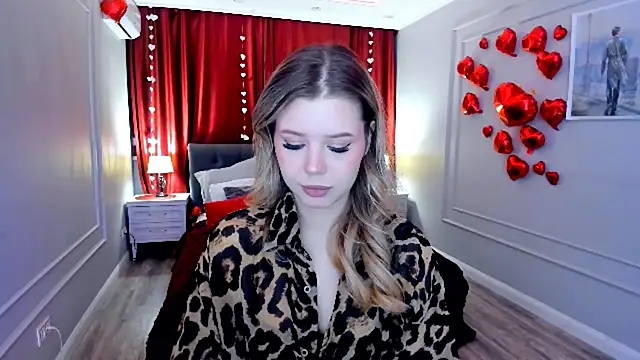 FollowLovee online show from 03-04-26, 07:53