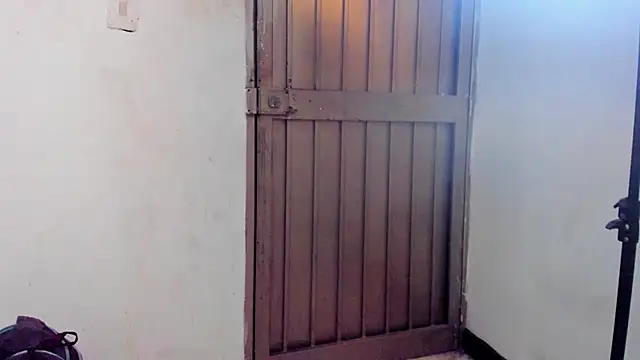 EvaxEmma online show from 02-22-25, 07:36