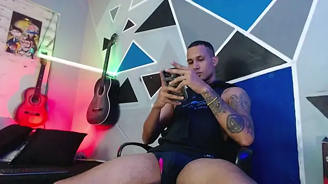 MagnusFrost online show from 11-20-25, 12:44