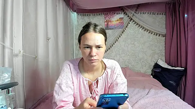Snapshot of leila_bambi_ chatting on 07-11-26, 06:05 leila bambi online show from 07-11-26, 06:05