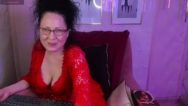 Snapshot of Anita_Muse chatting on 02-14-25, 04:41 Anita Muse online show from 02-14-25, 04:41