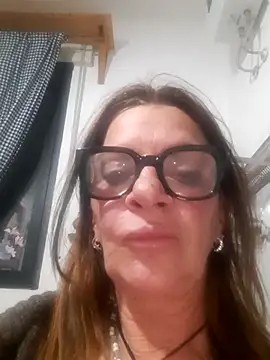 gildamilf online show from 04-10-26, 09:30