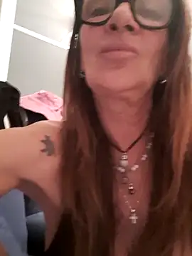 gildamilf online show from 04-14-26, 10:05