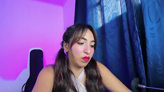 Leticia brownn1 online show from 03-19-25, 06:12