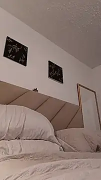 Zetrionn online show from 04-13-26, 03:01