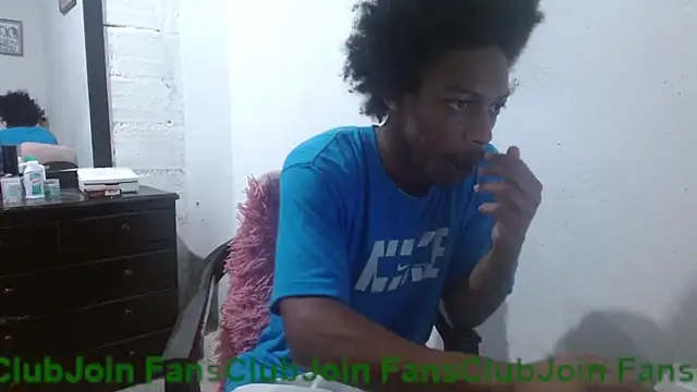 Larry-n-clouds online show from 05-15-26, 11:17