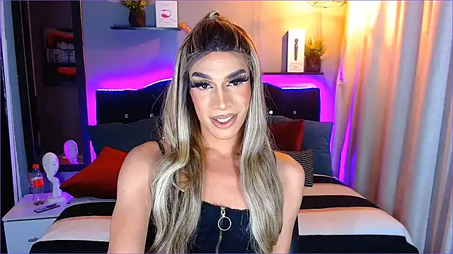 camila hootie online show from 01-23-25, 08:25