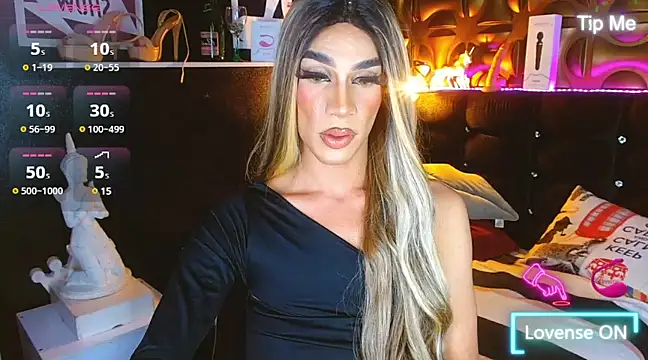 camila hootie online show from 02-10-25, 07:47