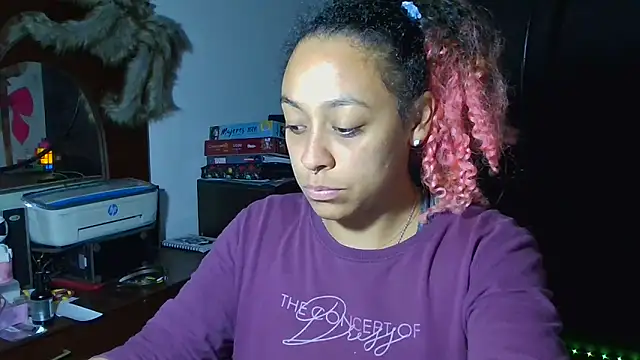 Cata Blue   online show from 11-17-25, 03:40