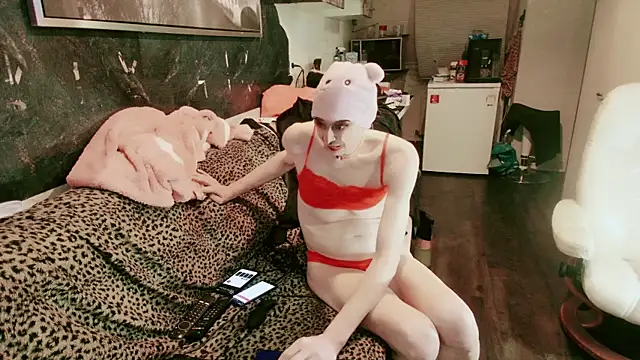 Sletjerayxh online show from 01-06-26, 07:12