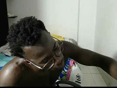  Lowmaypalacios online show from 04-15-26, 10:32