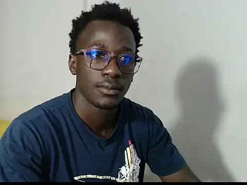  Lowmaypalacios online show from 04-16-26, 03:46