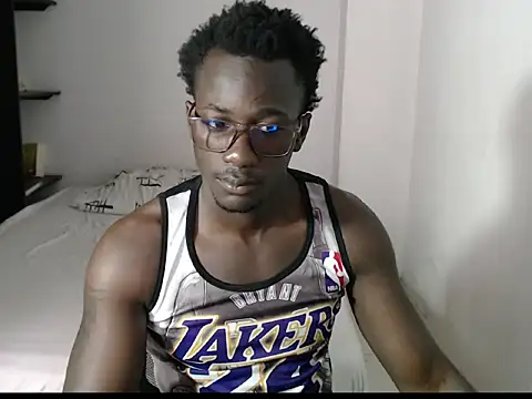  Lowmaypalacios online show from 04-20-26, 05:59