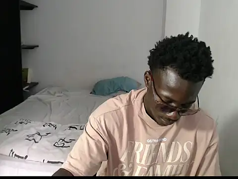  Lowmaypalacios online show from 04-23-26, 02:41