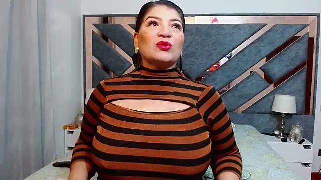 KarlaTesg online show from 03-06-25, 08:52