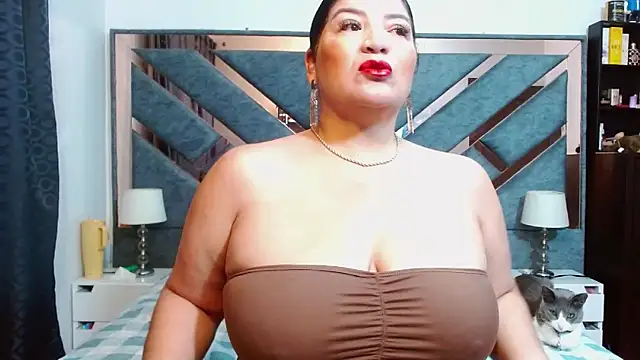 KarlaTesg online show from 02-11-26, 09:36