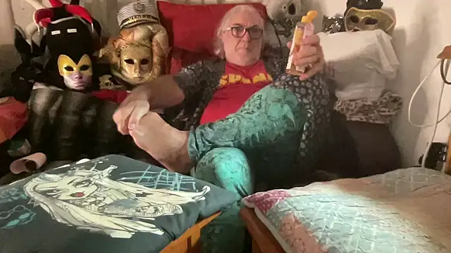 EroticVenetian online show from 12-20-25, 10:50