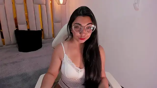 Karla hernandez  online show from 02-01-25, 11:10