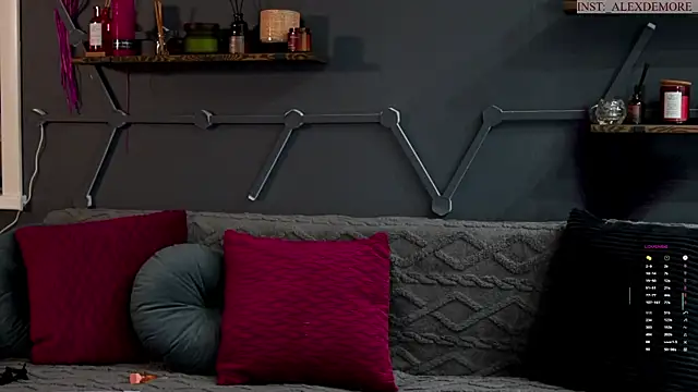 Alexandra Demore online show from 10-13-25, 06:19