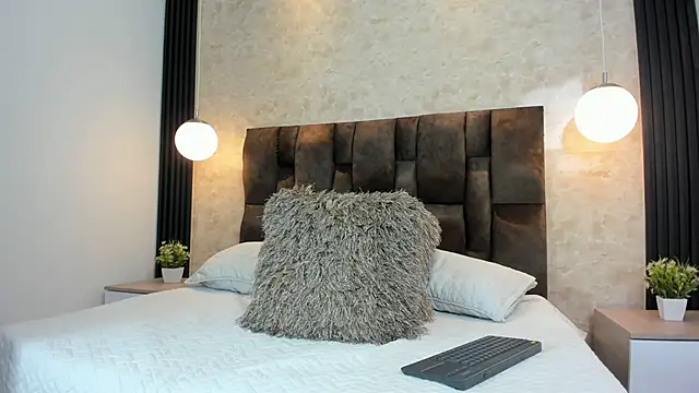 Snapshot of keyla__ross chatting on 12-24-24, 06:39 keyla ross online show from 12-24-24, 06:39