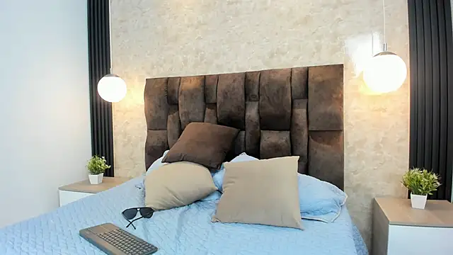 Snapshot of keyla__ross chatting on 01-16-25, 01:06 keyla ross online show from 01-16-25, 01:06