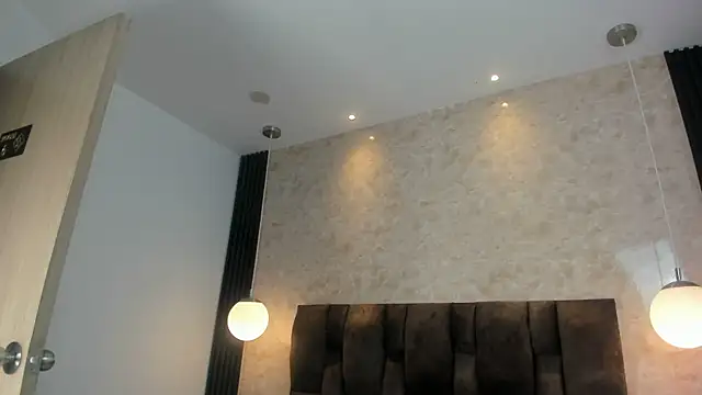 Snapshot of keyla__ross chatting on 01-17-25, 08:11 keyla ross online show from 01-17-25, 08:11