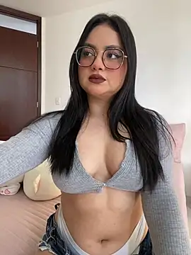 montmariana online show from 05-24-26, 04:23