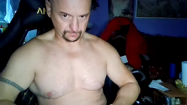 Sports-beast online show from 09-26-25, 05:44