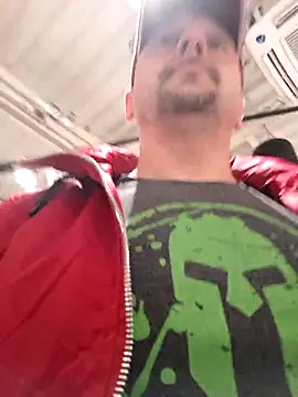 Sports-beast online show from 12-20-25, 04:58