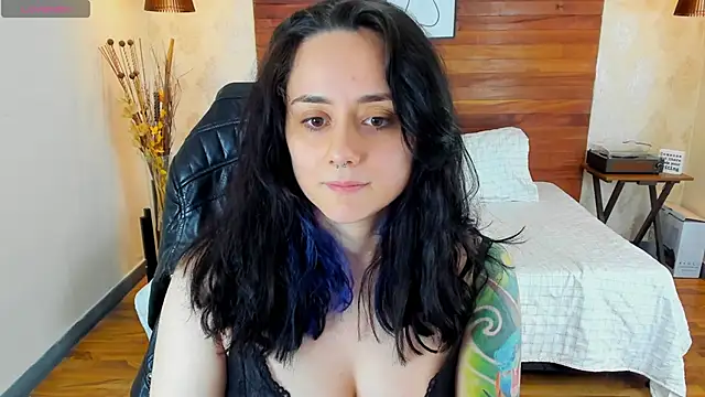 KatherineBond online show from 02-16-25, 12:19