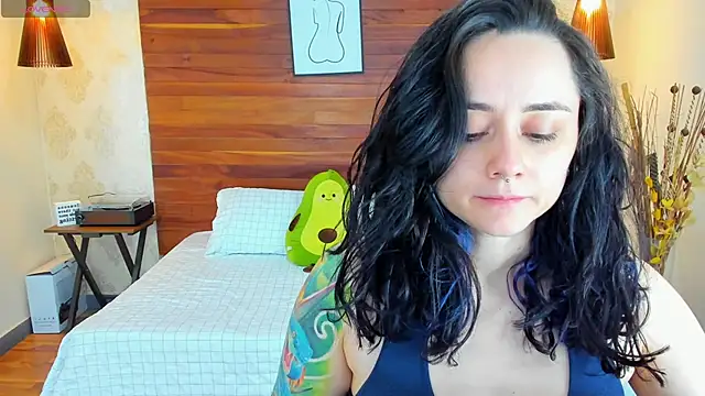 KatherineBond online show from 02-23-25, 05:39