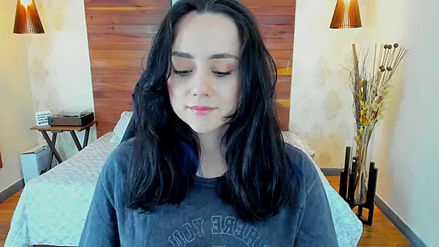 KatherineBond online show from 03-02-25, 01:47