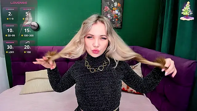 EvaMoran online show from 03-24-26, 02:05