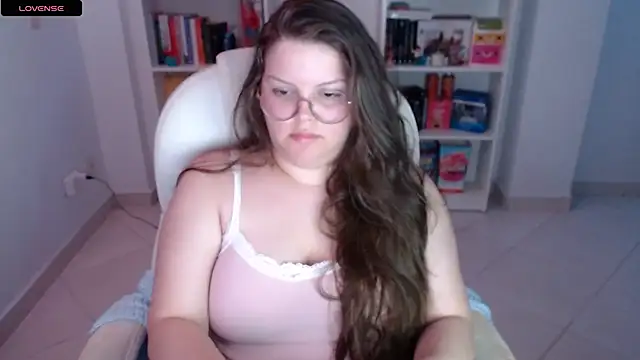 Snapshot of Gabiwaifu chatting on 02-09-25, 07:27 Gabiwaifu online show from 02-09-25, 07:27