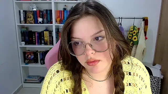 Gabiwaifu online show from 11-22-25, 05:17