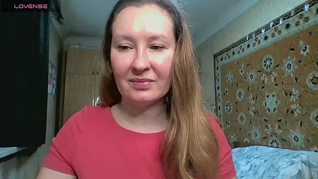 AnnaXLovers online show from 04-14-26, 05:46