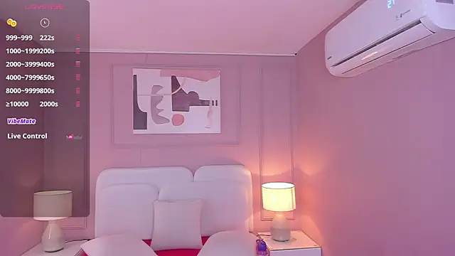 Snapshot of Danee_19_ chatting on 01-10-26, 02:08 Danee 19 online show from 01-10-26, 02:08