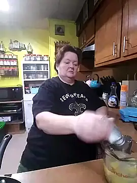 Bayou Woman68 online show from 01-11-26, 05:29