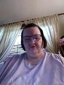 Bayou Woman68 online show from 05-05-26, 03:31