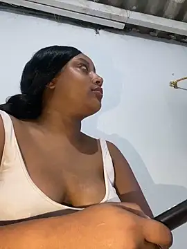 Adelehottman online show from 09-28-25, 04:40