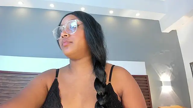 Adelehottman online show from 10-04-25, 06:11