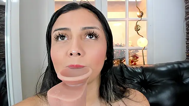 miss lizith online show from 01-20-25, 05:06