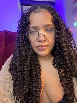 Snapshot of 99_Lilith chatting on 06-16-26, 11:51 99 Lilith online show from 06-16-26, 11:51