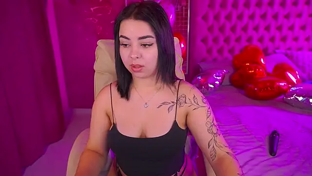 SusieWood online show from 02-10-26, 09:08