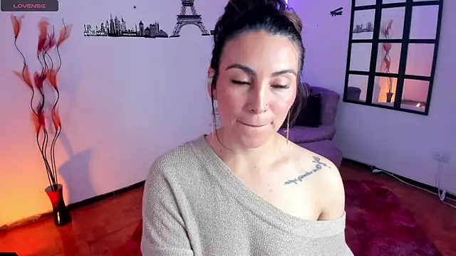 Elizabeth taylor b online show from 03-18-25, 06:04