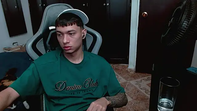 aaron blug online show from 02-17-26, 03:40